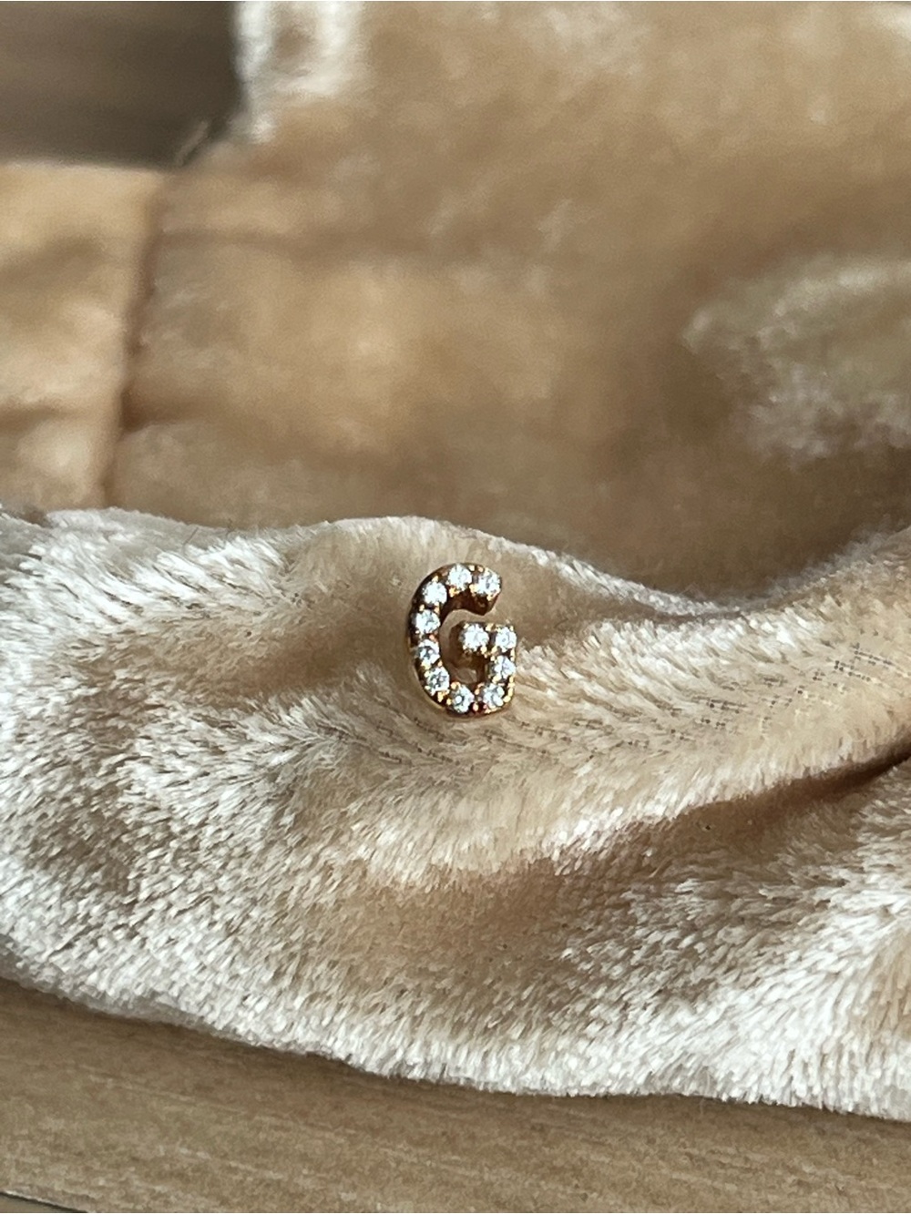 14K Yellow Gold Natural Diamond Pavé “G” Initial Stud Earring